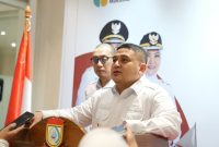 Wali Kota Makassar,  Munafri Arifuddin didampingi Sekretaris Daerah Kota Makassar,  Andi Zulkifly Nanda.