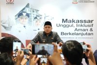 Wali Kota Makassar,  Munafri Arifuddin memberikan keterangan pers.