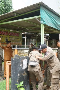 Kuasai Fasum Selama 20 Tahun, 8 Lapak PKL di Tallo Ditertibkan, Jalan Sunu Disiapkan Jadi Solusi