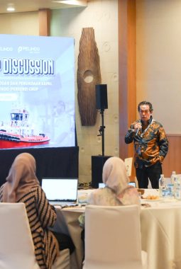 Pelindo Dorong Tarif Jasa Pemanduan dan Penundaan yang Transparan dan Berkelanjutan
