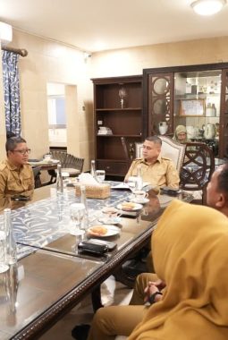 Kota Makassar Jadi Pilot Project Digitalisasi Bansos, Appi Ajak Warga Sukseskan Pendataan