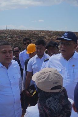 Apresiasi Penggunaan Geomembran  TPA Tamangapa,  Menteri LH Sebut Layak Jadi Contoh Pengelolaan Sampah Daerah Lain