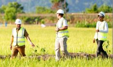 Pemprov Sulsel Siapkan 300 Unit Pompa Air untuk Pertanian Hadapi Musim Kemarau