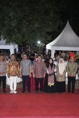 Appi Bawa Kepala OPD  ke  Sangkarrang, Janji Percepat Pembangunan di Pulau
