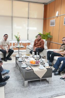 Pastikan Kawal Persoalan Antrean BBM, Appi Temui Petinggi Pertamina Minta Semua Nozzle SPBU Diaktifkan
