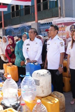 Distribusi Air Bersih di Makassar Tembus 50 Titik, Munafri Kerahkan Seluruh Kekuatan Pemkot