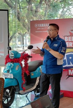 4 Konsumen SJAM Raih Motor Gratis Yamaha, Franky: Ini Bentuk Apresiasi kepada Konsumen