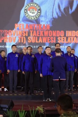 Pengprov Taekwondo Sulsel Lantik Pengurus Baru, Kadispora Makassar Harap Lahirkan Atlet Berprestasi
